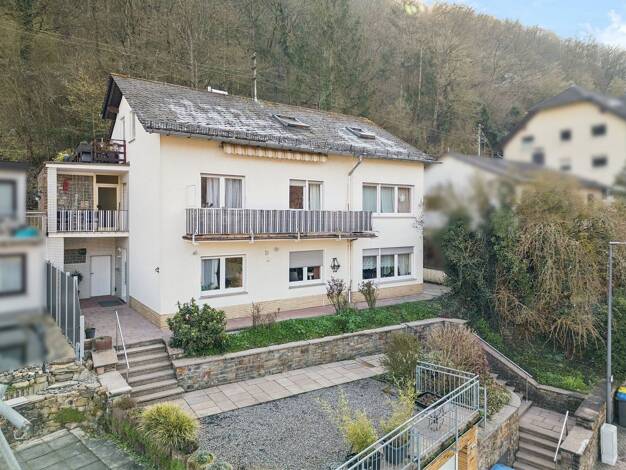 Mehrfamilienhaus zum Kauf 349.000 € 9 Zimmer 220 m² 801 m² Grundstück Bergnassau Nassau 56377