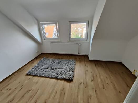 Wohnung zur Miete 700 € 3 Zimmer 70 m² Geschoss 2/3 frei ab 01.02.2026 Am Nassen Berg 2 Burgdorf 31303