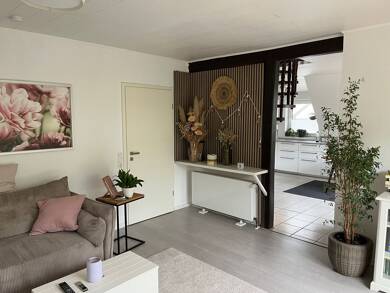 Maisonette zur Miete 980 € 4,5 Zimmer 122 m² Geschoss 1/1 frei ab 01.11.2025 Altenzentrum St. Stephan 2 Andernach 56626