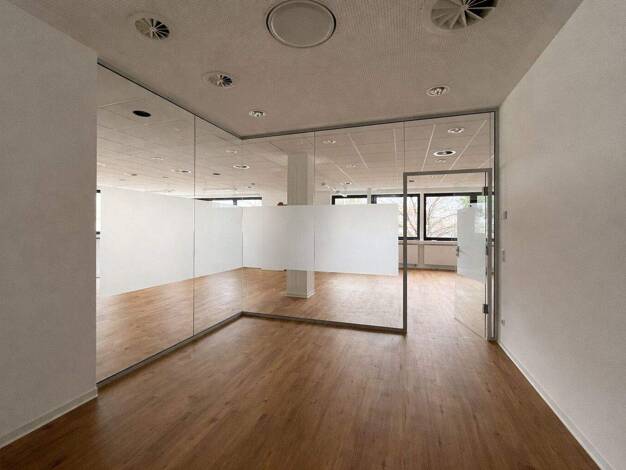 Bürofläche zur Miete 10 € 280 m² Bürofläche Stadtgebiet Göppingen 73033