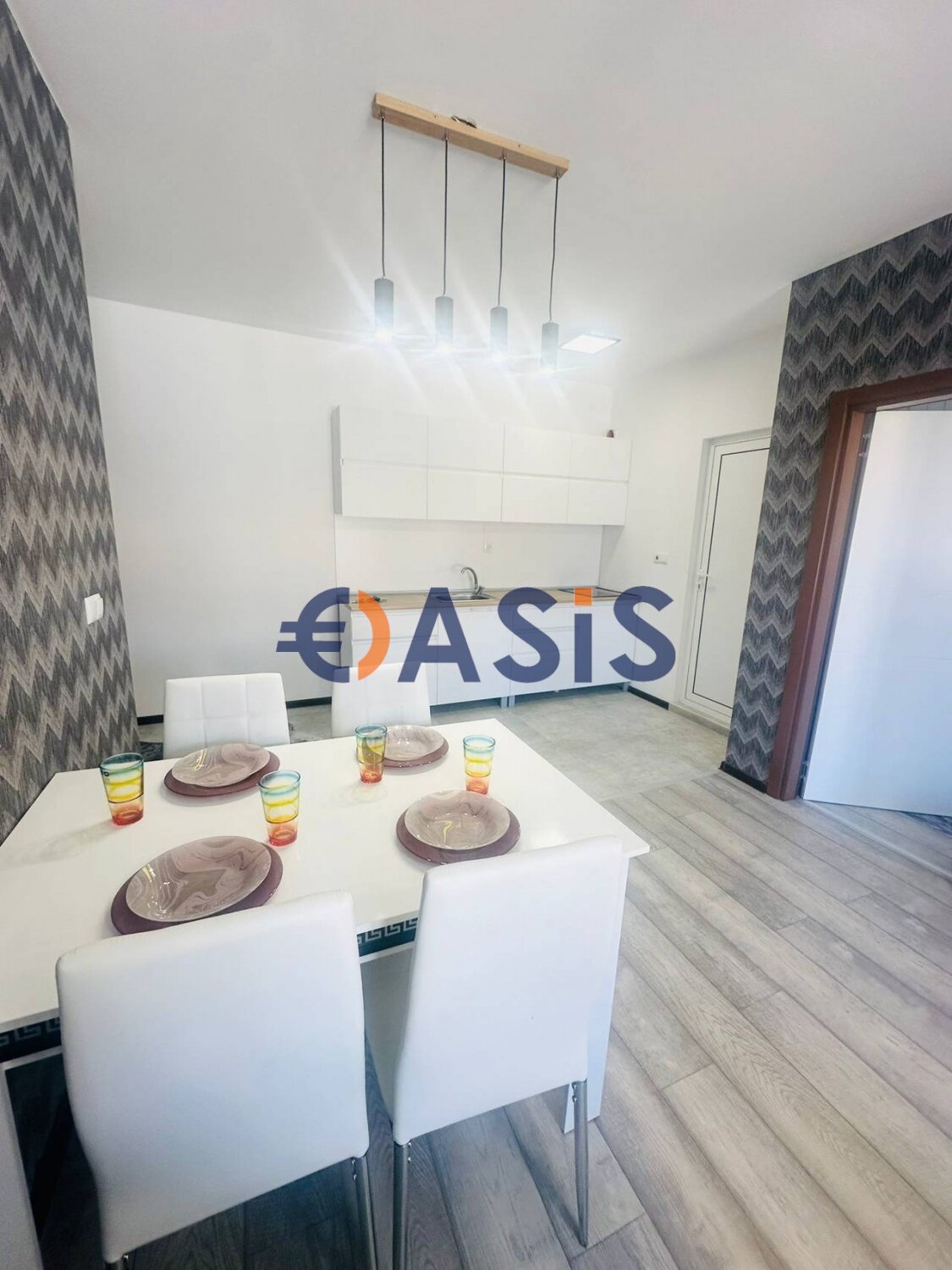 Studio zum Kauf provisionsfrei 119.000 € 2 Zimmer 57 m²<br/>Wohnfläche 4.<br/>Geschoss Saint Vlas