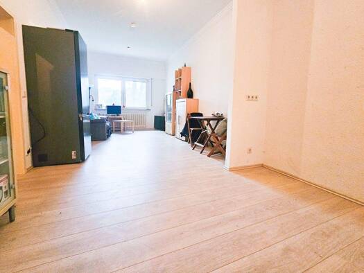 Sonstiges zum Kauf als Kapitalanlage geeignet 199.000 € 2 Zimmer 57 m² Niederrad Frankfurt am Main 60528