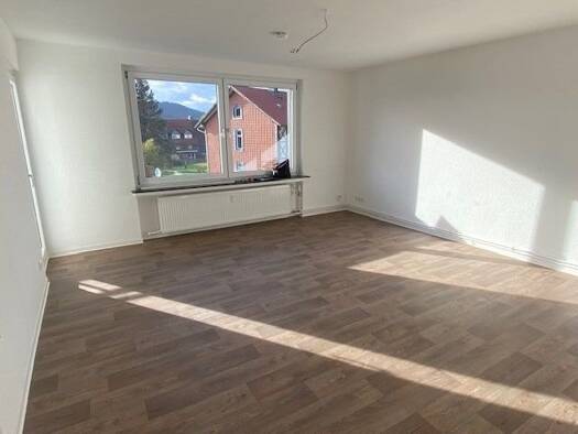 Wohnung zur Miete 425 € 3 Zimmer 70,9 m² 2. Geschoss frei ab sofort Kirchstr. 10 Langelsheim Langelsheim 38685