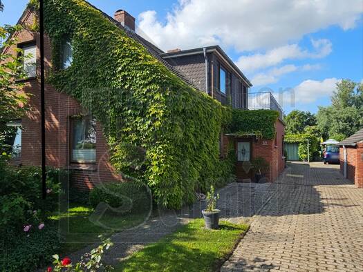 Doppelhaushälfte zum Kauf 130.000 € 5 Zimmer 110 m² 767 m² Grundstück Ditzum Jemgum 26844