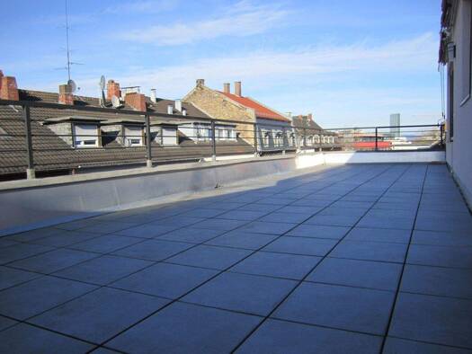 Terrassenwohnung zum Kauf 130.000 € 3 Zimmer 102 m² 5. Geschoss Süd Ludwigshafen am Rhein 67061