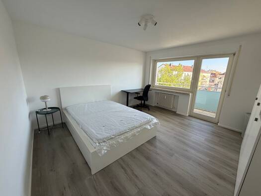 WG-Zimmer zur Miete 660 € 17 m² Geschoss 3/6 frei ab 01.10.2026 Werastraße 39 Friedrichshafen Friedrichshafen 88045