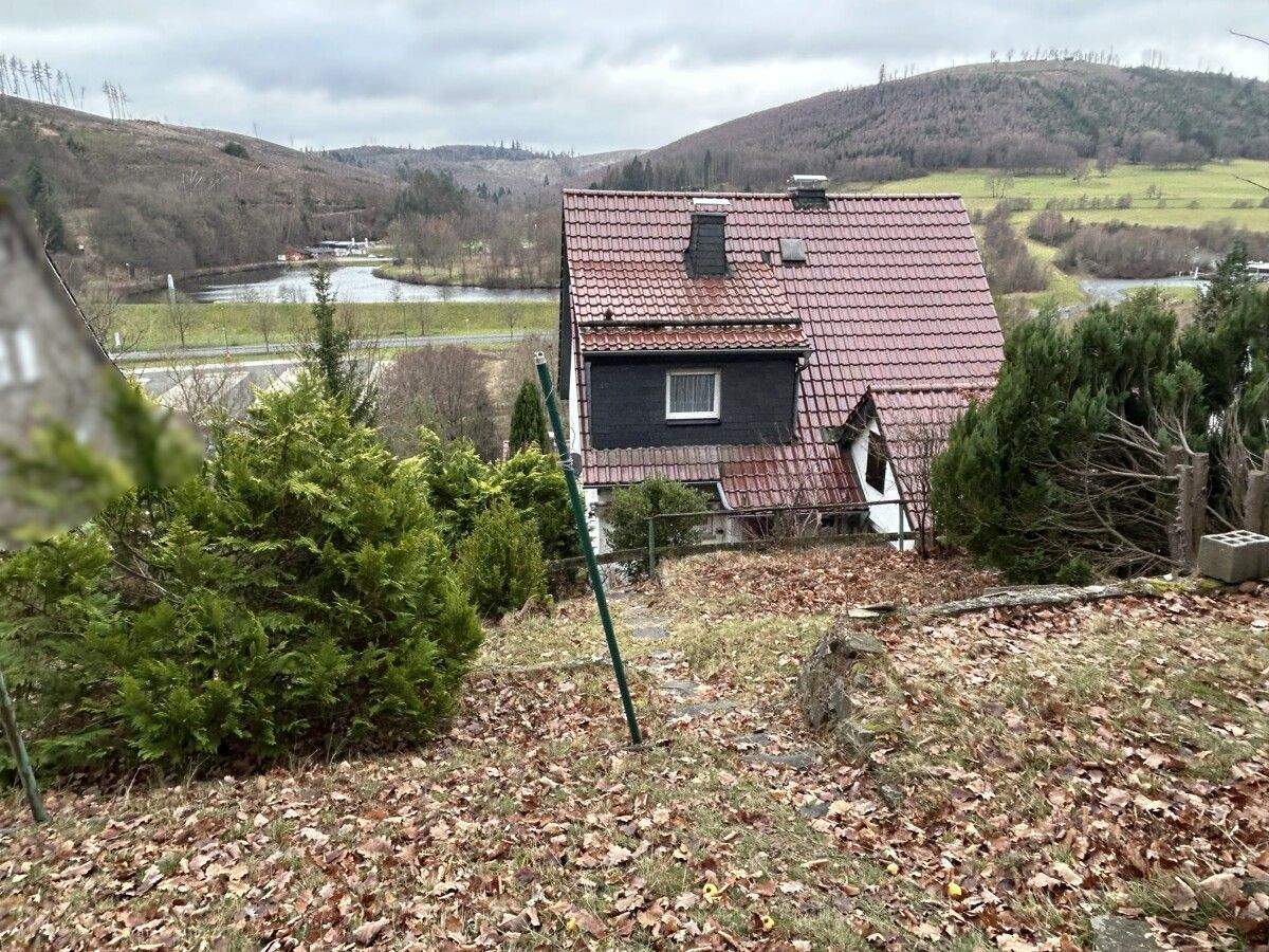 Immobilie in Dietzhölztal - Ewersbach: Siedlungshaus in schöner Wohnlage! - Bild 4