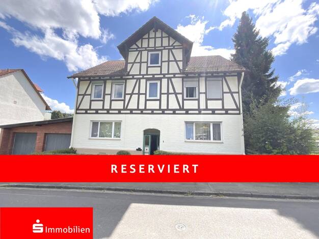 Mehrfamilienhaus zum Kauf 129.000 € 6 Zimmer 165 m² 1.088 m² Grundstück Eschenstruth Helsa 34298