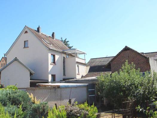 Einfamilienhaus zum Kauf 435.000 € 7 Zimmer 137 m² 866 m² Grundstück Steinheim Hanau 63456
