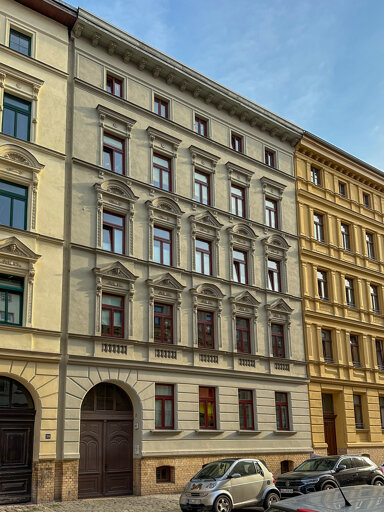 Wohnung zum Kauf 150.000 € 3 Zimmer 97,2 m² Südliche Innenstadt Halle (Saale) 06110