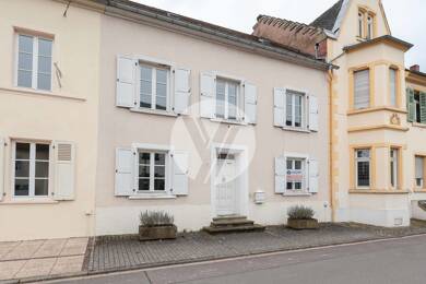 Reihenmittelhaus zum Kauf 159.000 € 7 Zimmer 158 m² 375 m² Grundstück Kanzem 54441