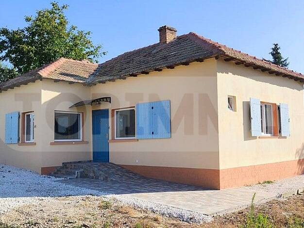 Bauernhaus zum Kauf 79.900 € 1 Zimmer 79 m² 1.560 m² Grundstück 1 Bezirk Dobrich , Dorf Dropla 9641