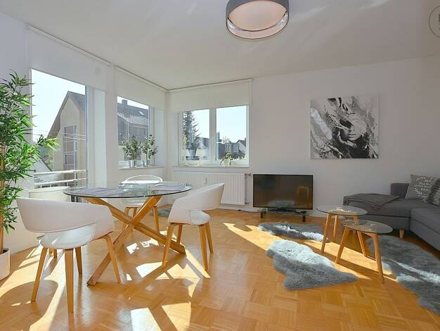 Wohnung zur Miete Wohnen auf Zeit 1.490 € 2,5 Zimmer 70 m² frei ab sofort Stuttgart 70597