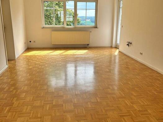 Wohnung zur Miete 825 € 5 Zimmer 137,3 m² 1. Geschoss frei ab sofort Hohe Straße 26 Augustusburg Augustusburg 09573