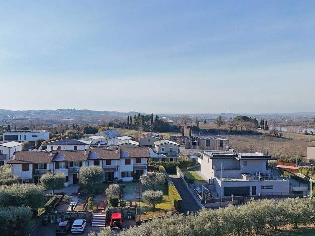 Haus zum Kauf 450.000 € 4 Zimmer 175 m² frei ab sofort Peschiera del Garda 37019