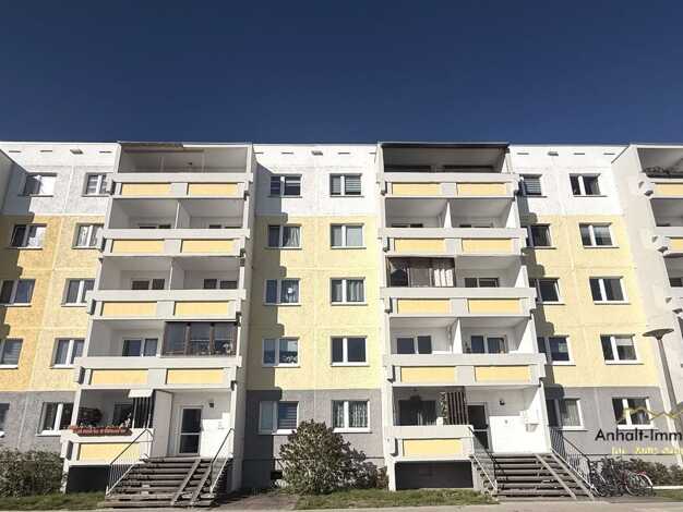 Wohnung zur Miete 400 € 3 Zimmer 56,7 m² 1. Geschoss frei ab sofort Werner-Seelenbinder-Ring 14 Süd Dessau-Roßlau 06849