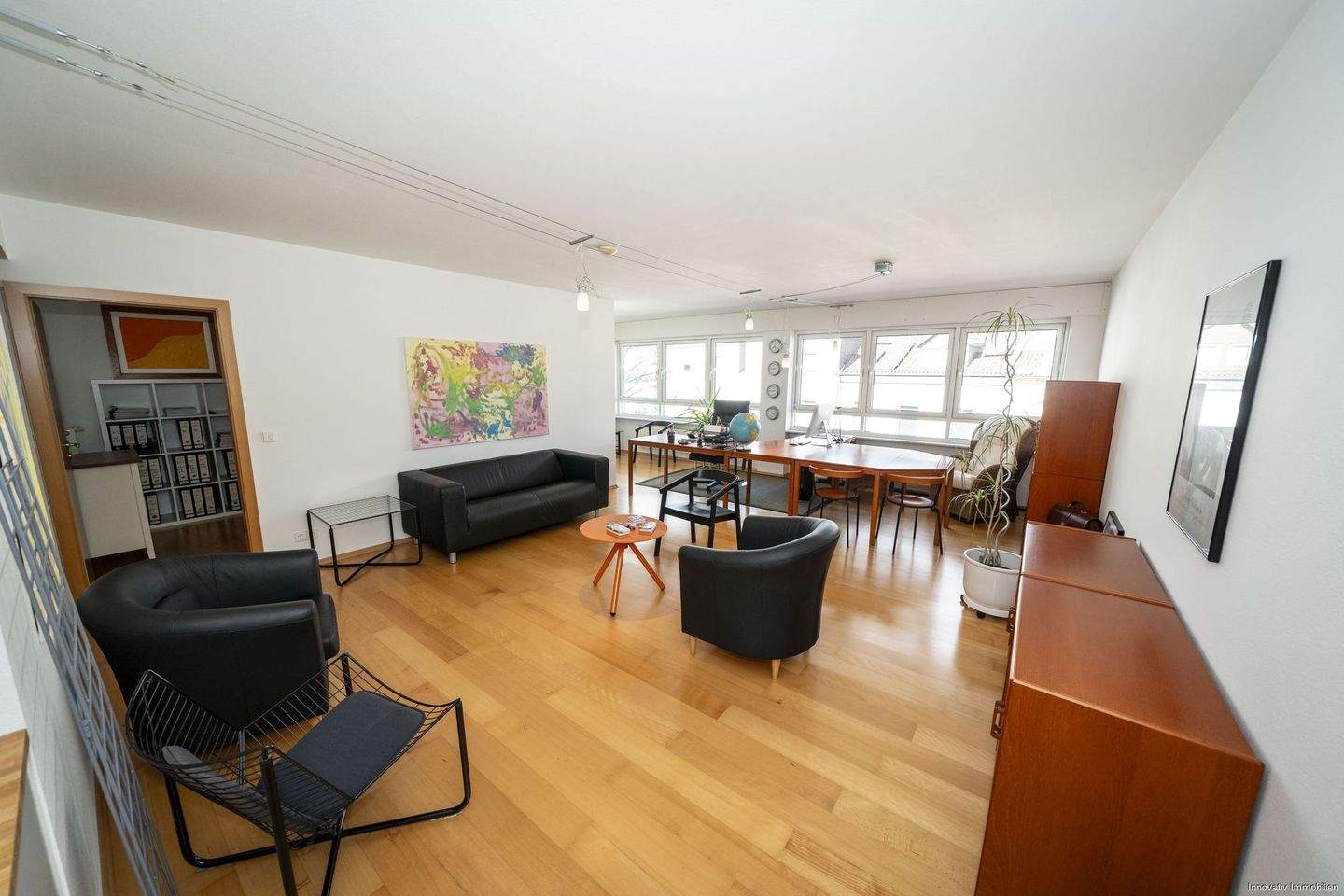 Immobilie in Püttlingen - Modern und elegant gehaltene Eigentumswohnung mit Aufzug im Herzen von Püttlingen - Bild 0