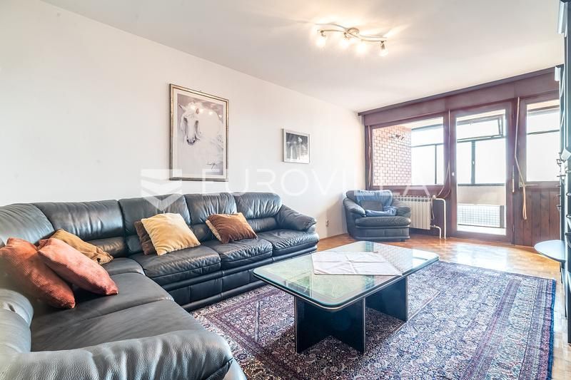 Wohnung zum Kauf 270.000 € 3 Zimmer 94 m²<br/>Wohnfläche 5.<br/>Geschoss Perjavica 10000