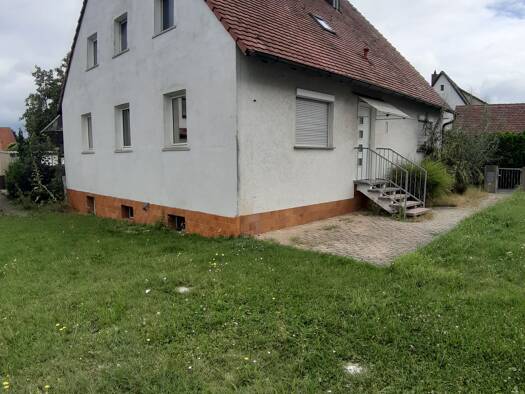 Einfamilienhaus zum Kauf 619.000 € 6 Zimmer 130 m² 758 m² Grundstück frei ab sofort Hochstraße 4 a Zirndorf Zirndorf 90513