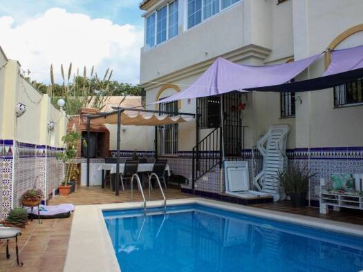 Chalet zum Kauf 795.000 € 4 Zimmer 240 m² Nerja 29780