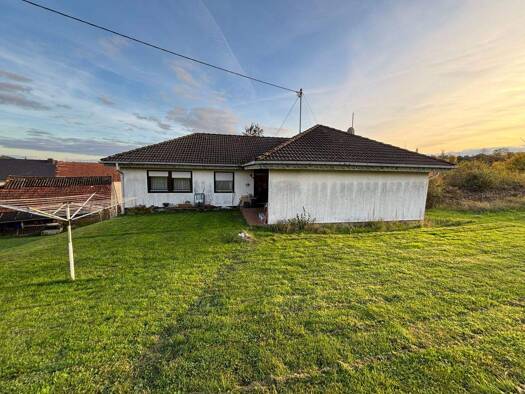 Bungalow zum Kauf 159.000 € 7 Zimmer 161 m² 2.500 m² Grundstück frei ab sofort Michelbach Schmelz 66839