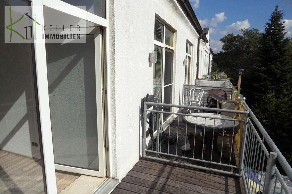 Wohnung zur Miete 360 € 3 Zimmer 69 m²<br/>Wohnfläche 1.<br/>Geschoss ab sofort<br/>Verfügbarkeit Sidonienstraße 7b Werdau Werdau 08412