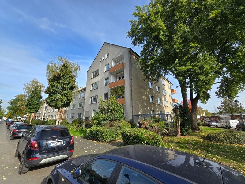 Wohnung zur Miete 741 € 2 Zimmer 63 m²<br/>Wohnfläche 02.12.2024<br/>Verfügbarkeit Richardstr. 15 Eller Düsseldorf 40231