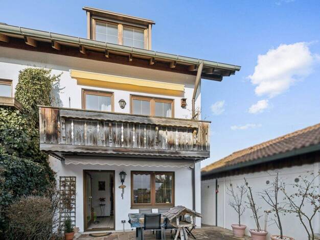 Reihenendhaus zum Kauf 950.000 € 5 Zimmer 132,7 m² 261,1 m² Grundstück Trudering-Riem München 81829