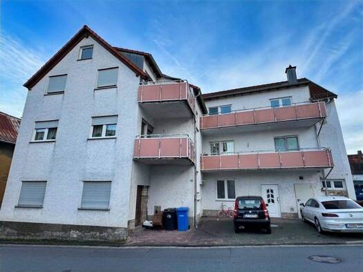 Mehrfamilienhaus zum Kauf als Kapitalanlage geeignet 525.000 € 15 Zimmer 509 m² 435 m² Grundstück Weilmünster 35789