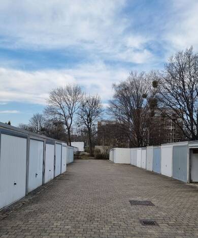 Garage/Stellplatz zum Kauf provisionsfrei 15.000 € Carlo - Mierendorff- Straße Moritzberg Hildesheim 31139