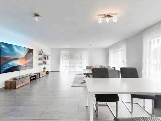 Wohnung zum Kauf 529.000 € 2,5 Zimmer 112 m² EG Schilterhäusle Villingen-Schwenningen 78052
