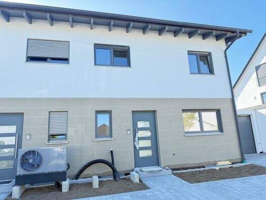 Haus zum Kauf provisionsfrei 648.000 € 125 m² 255 m² Grundstück frei ab sofort Ittling Straubing 94315