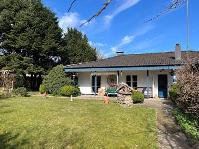 Bungalow zum Kauf provisionsfrei 375.000 € 4 Zimmer 136 m² 2.580 m² Grundstück Friesischer Berg Flensburg 24941