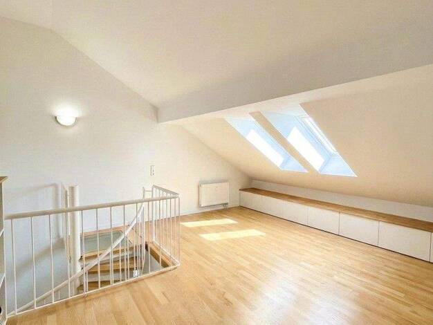 Loft zum Kauf provisionsfrei 139.500 € 2 Zimmer 45,3 m² 1. Geschoss Neumark 08496