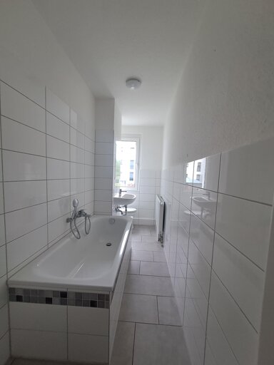 Wohnung zur Miete 465 € 4 Zimmer 66,8 m² EG frei ab 01.10.2024 Humboldtstraße 19 Greppin Bitterfeld-Wolfen 06749