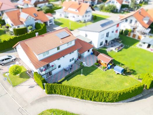 Mehrfamilienhaus zum Kauf 585.000 € 9 Zimmer 255 m² 652 m² Grundstück Bubsheim 78585