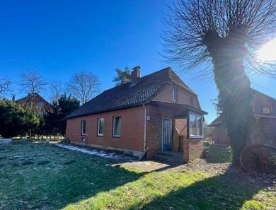 Einfamilienhaus zum Kauf provisionsfrei 148.000 € 4 Zimmer 105 m² 976 m² Grundstück Karze Bleckede 21354