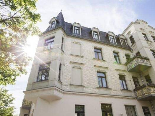 Wohnung zur Miete 633 € 3 Zimmer 84,4 m² 1. Geschoss frei ab sofort Südstraße 53 Innenstadt Halle (Saale) 06110