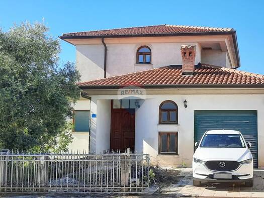 Einfamilienhaus zum Kauf 572.000 € 7 Zimmer 428 m² 442 m² Grundstück Umag 52470