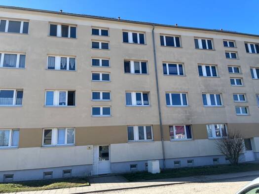 Wohnung zur Miete 347 € 2 Zimmer 38 m² EG frei ab sofort Hermann-Kiese-Str. 16 Vieselbach Erfurt 99098