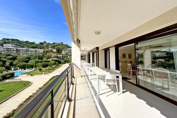 Studio zum Kauf 1.910.000 € 4 Zimmer 121 m²<br/>Wohnfläche 1.<br/>Geschoss Pierre Longue Cannes 06400