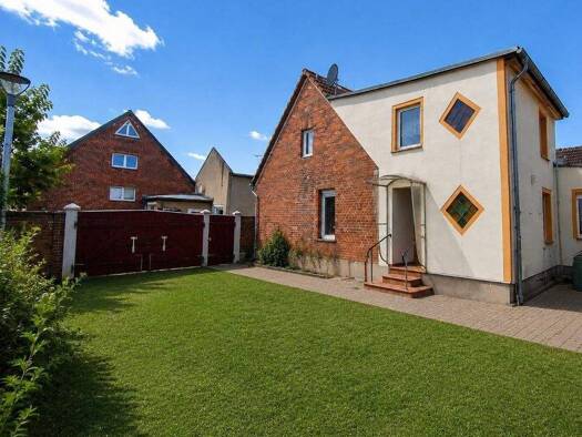 Einfamilienhaus zum Kauf 125.000 € 4 Zimmer 131 m² 380 m² Grundstück Schartau Burg 39288