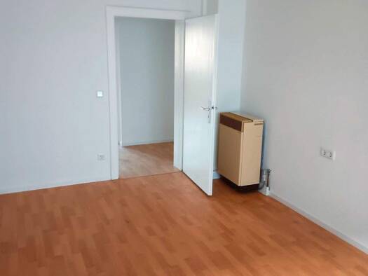 Wohnung zur Miete 600 € 2 Zimmer 55 m² 1. Geschoss frei ab sofort Dallinger Straße 33 Lichtenhof Nürnberg 90459