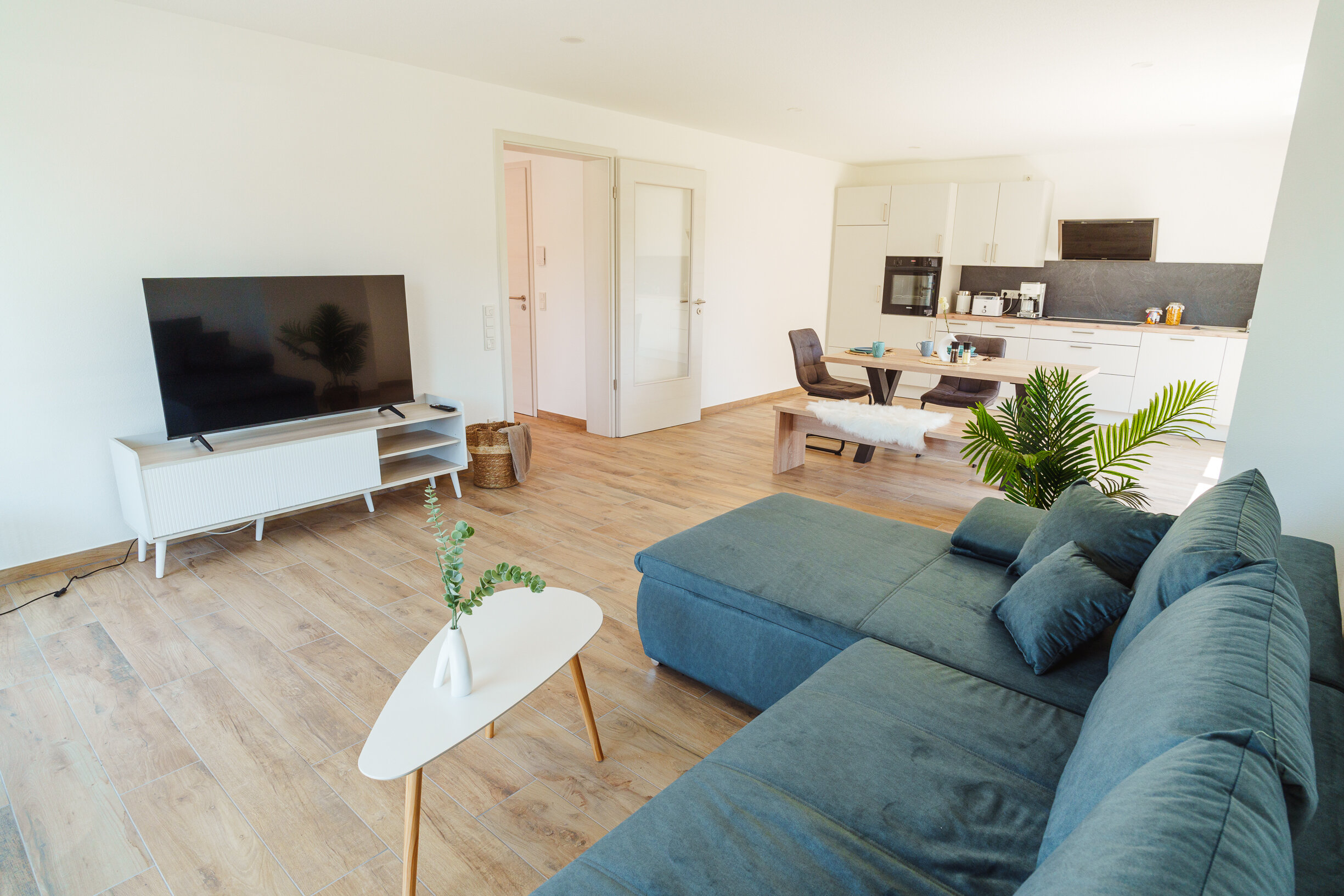 Studio zur Miete 1.500 € 2 Zimmer 81 m²<br/>Wohnfläche EG<br/>Geschoss Kirchstraße 1 Temmels 54441