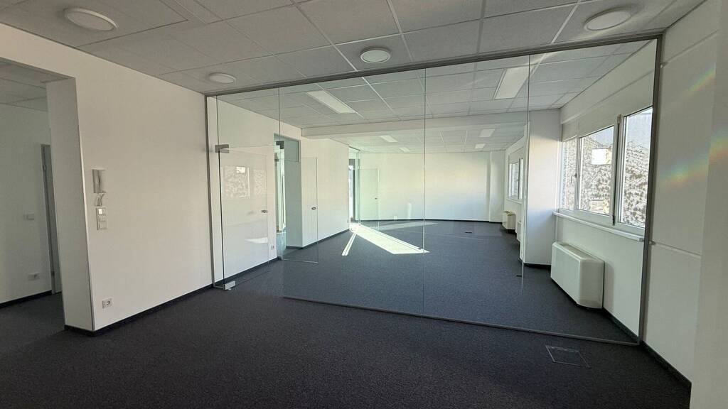 Bürofläche zur Miete 12,50 € 317 m² Bürofläche Wien 1220