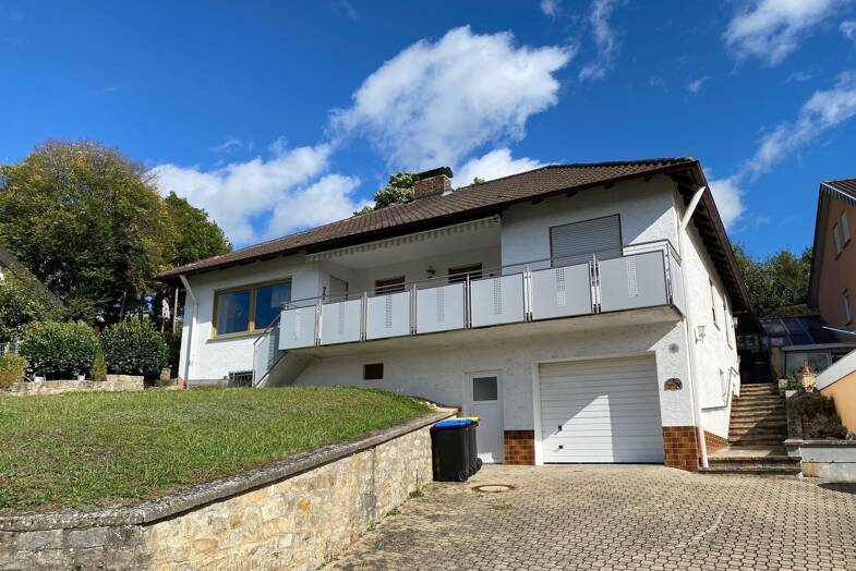 Einfamilienhaus zum Kauf 295.000 € 4,5 Zimmer 121,2 m² 759 m² Grundstück Obbach Euerbach 97502