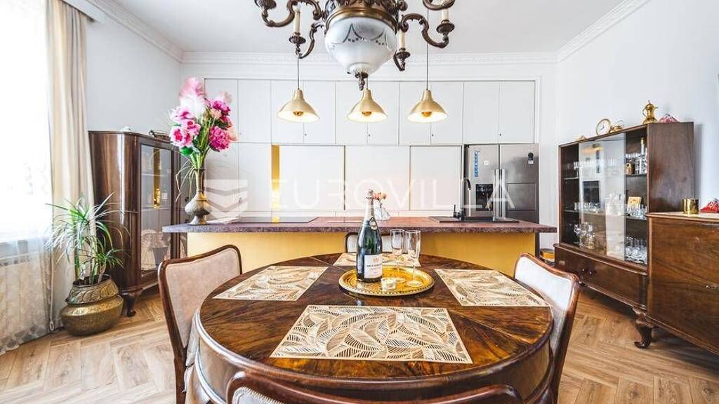 Studio zur Miete 2.300 € 1 Zimmer 100 m² 3. Geschoss Donji grad Knez Mislav 10000