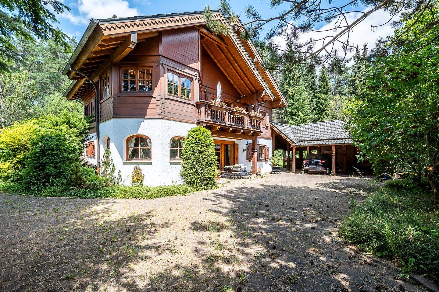 Haus – Rockeskyll