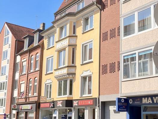 Wohnung zur Miete 1.100 € 3,5 Zimmer 99,3 m² 2. Geschoss Flämische Straße 18 Altstadt Kiel 24103