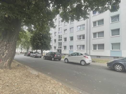 Wohnung zum Kauf 89.000 € 3 Zimmer 69 m² Düren Düren 52351